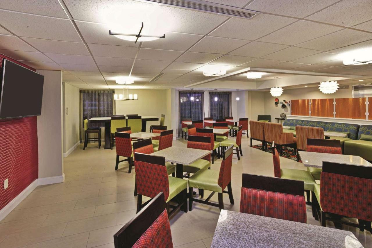 סאמרסוויל La Quinta Inn & Suites - New River Gorge National Park מראה חיצוני תמונה