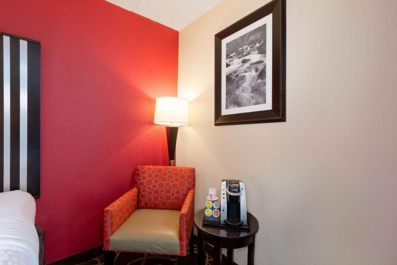 סאמרסוויל La Quinta Inn & Suites - New River Gorge National Park מראה חיצוני תמונה
